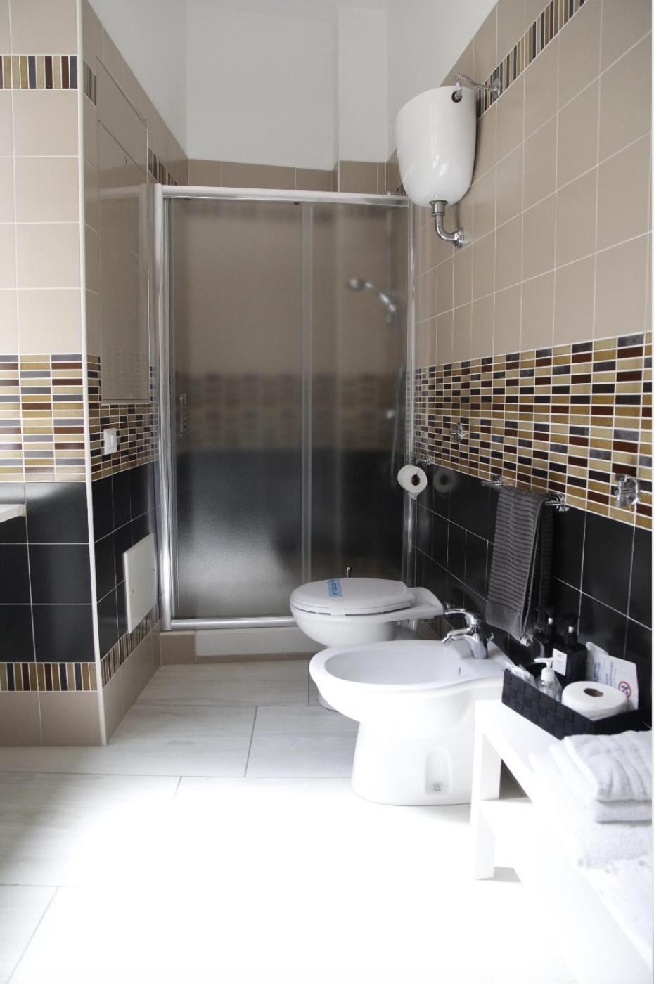 Grey Apartment Caiazzo المظهر الخارجي الصورة