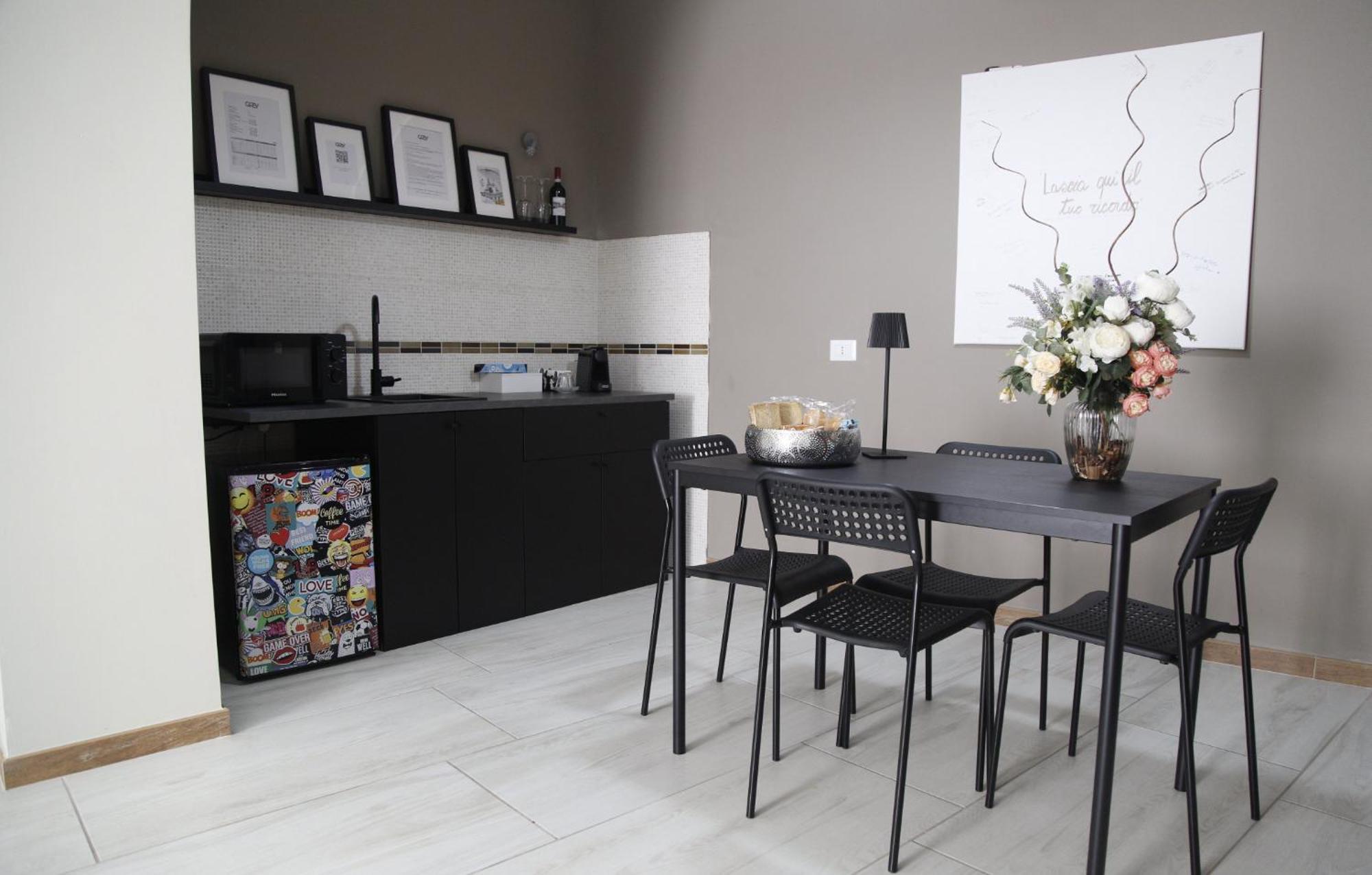 Grey Apartment Caiazzo المظهر الخارجي الصورة